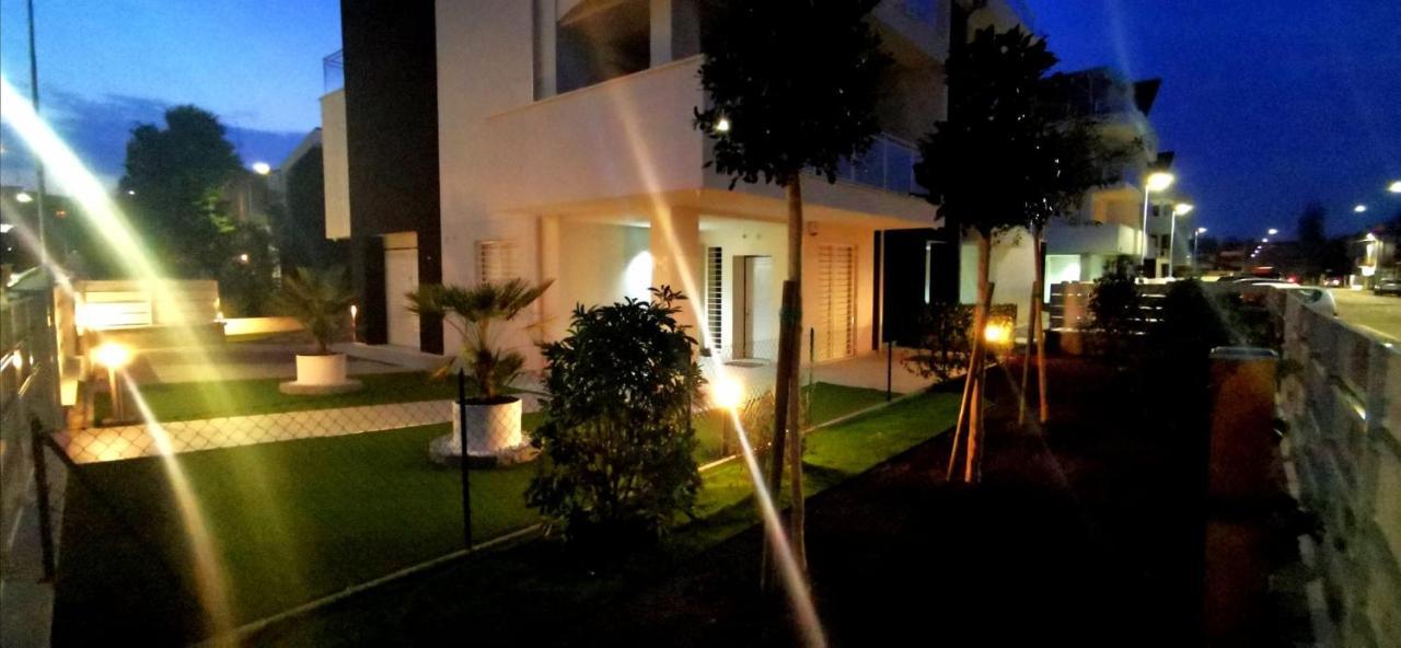Maisonette Modena Park Módena Exterior foto